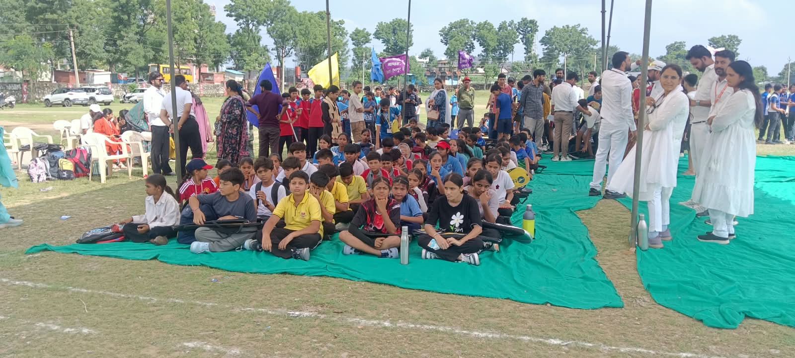 70वीं जिला स्तरीय खेलकूद प्रतियोगिता का आगाज, विभिन्न खेलों में खिलाड़ियों ने दिखाया उत्साह