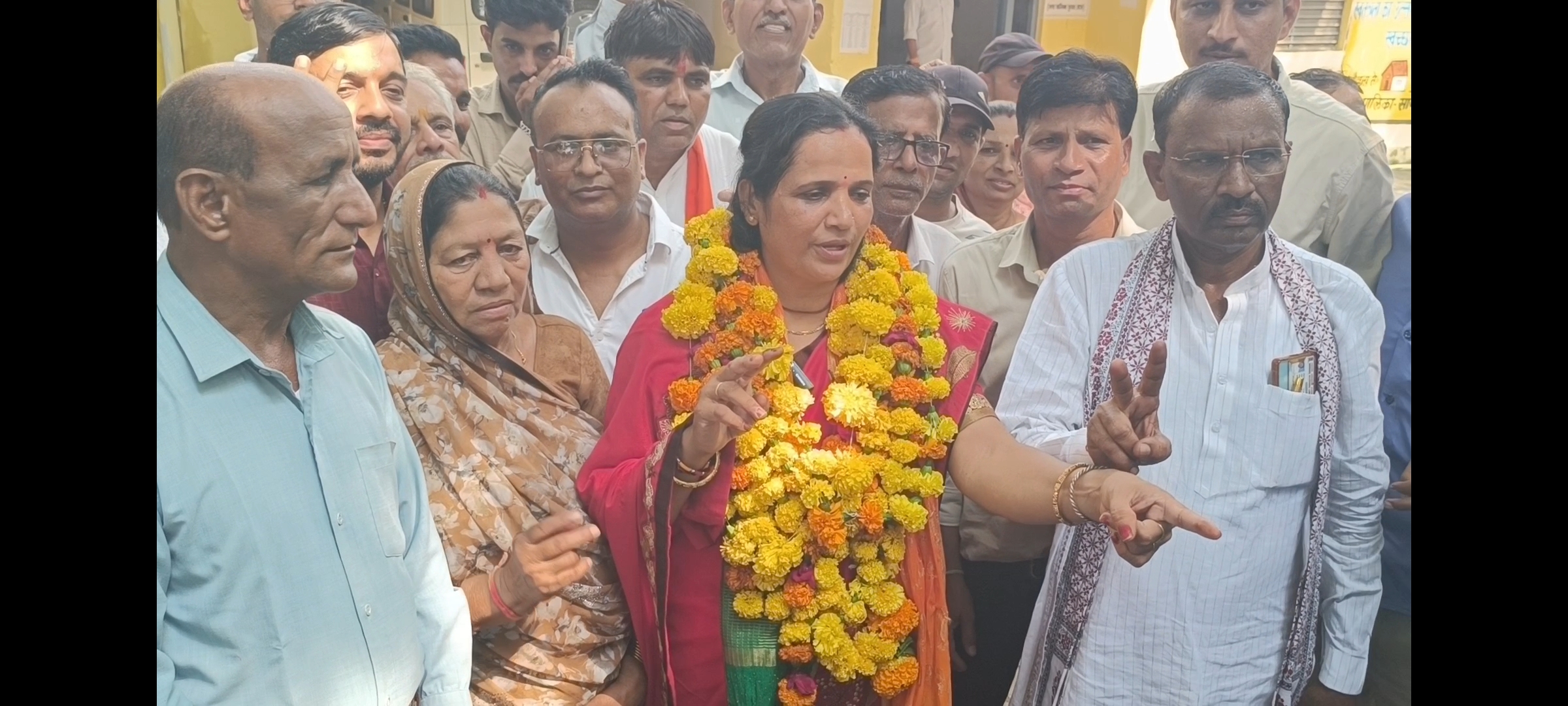 आशा पाटीदार बनी नगर पालिका अध्यक्ष भारत आदिवासी पार्टी ने नहीं किया मतदान