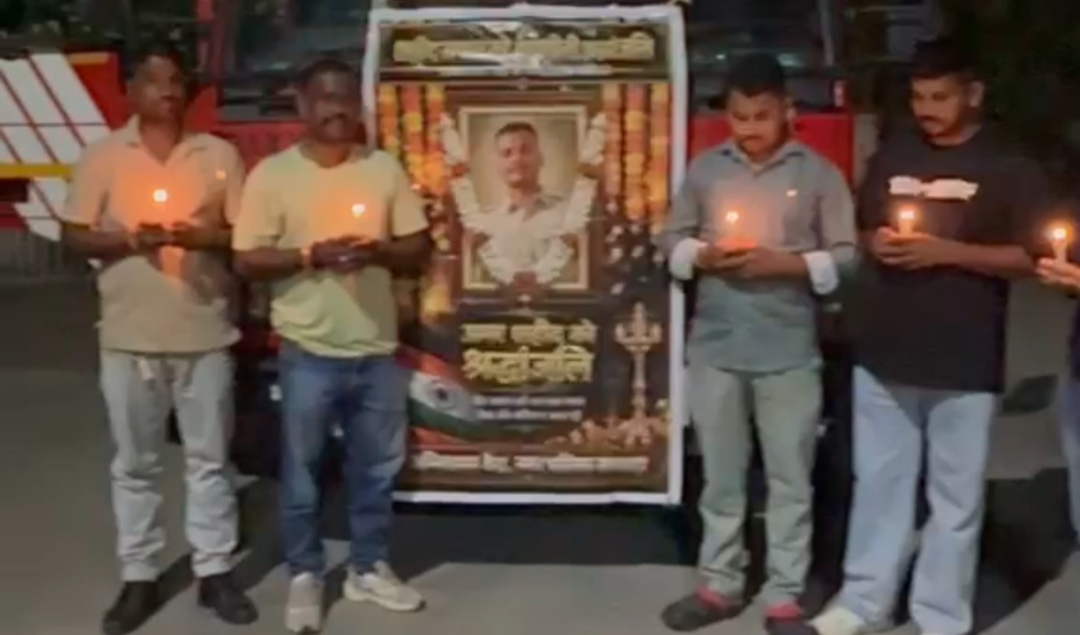 जोधपुर फैक्ट्री अग्निकांड: फायर फाइटर प्रीतेश की मौत, सागवाड़ा फायर ब्रिगेड ने दी श्रद्धांजलि