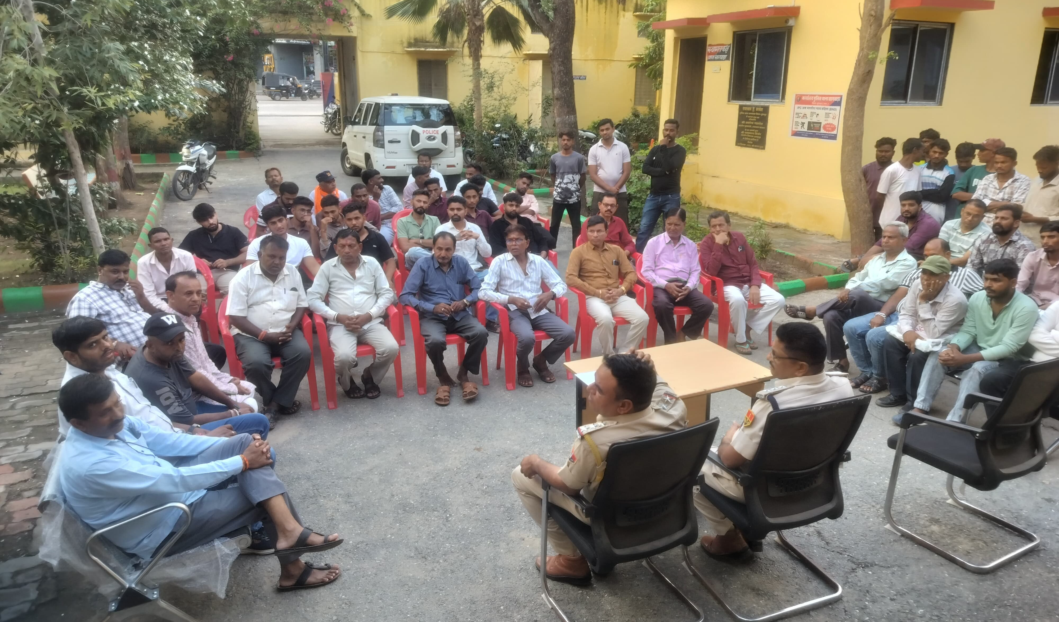 गणपति विसर्जन और रथ रेवाड़ी पर्व को लेकर प्रशासन अलर्ट, सागवाड़ा में हुई शांति समिति की बैठक