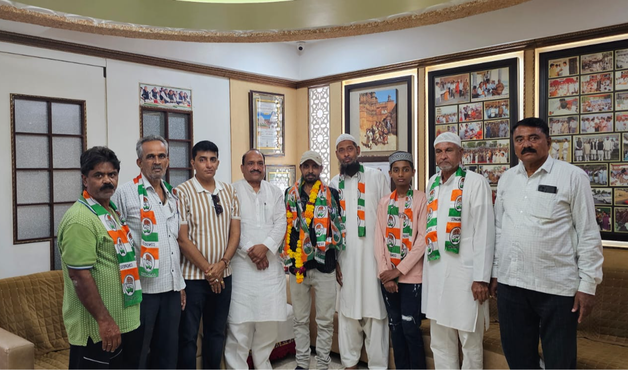 कांग्रेस अल्पसंख्यक मोर्चा अध्यक्ष शेर अली खान का सागवाड़ा में सम्मान